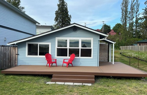 Birch Bay Casa | Cottage with Private Beach in Birch Bay