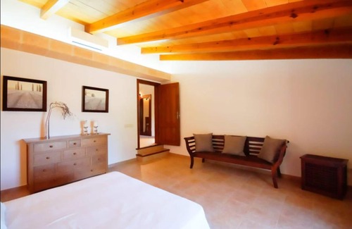 Selva Cabaña | Casa rural con maravillosas vistas a la montaña.