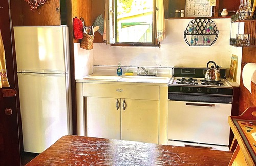 Bridgewater Cabaña | Cottages by the Lake #2 MAY SPRING SPECIALS!!