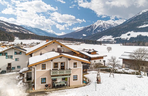 Schonbach Casa | Country house with garden near ski lift