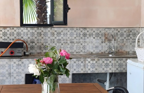 San Martín de Valdeiglesias Casa | Country House 'Casira San Martín' with Lake Views, Private Pool and Wi-Fi