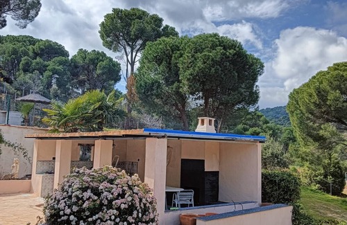 San Martín de Valdeiglesias Casa | Country House 'Casira San Martín' with Lake Views, Private Pool and Wi-Fi