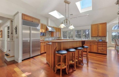 Great Barrington Casa | Country Castle-Total privacy-just a few minutes from center of Great Barrington