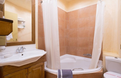 Mikro Chorio Hotel | Country Club Hotel & Suites