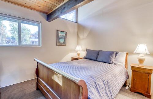 South Lake Tahoe Casa | Country Club Retreat