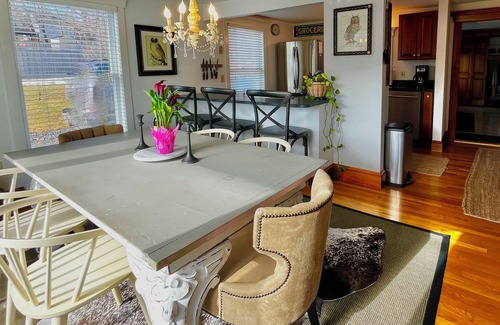 Owls Head Casa | Country Coastal Bungalow