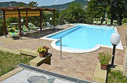 Apecchio Casa | Country Cottage in Marche with Swimming Pool