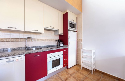 El Pozo de los Frailes Casa | Casa rural 'Violeta 2' con vistas a la montaña, terraza privada y Wi-Fi