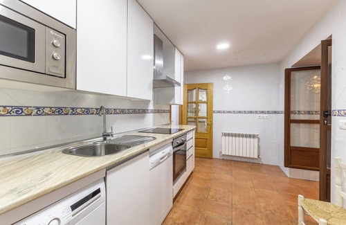 El Real de San Vicente Casa | Casa rural "La Fontanita" con vistas a la montaña, piscina privada y Wi-Fi