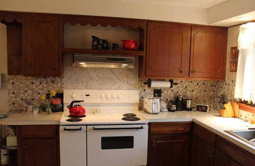 Rock Creek Casa | Country Farmhouse in Ohio Wine Country