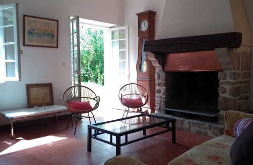 Saint-Pee-sur-Nivelle Casa | Casa de campo en el País Vasco en las colinas cerca de Ascain