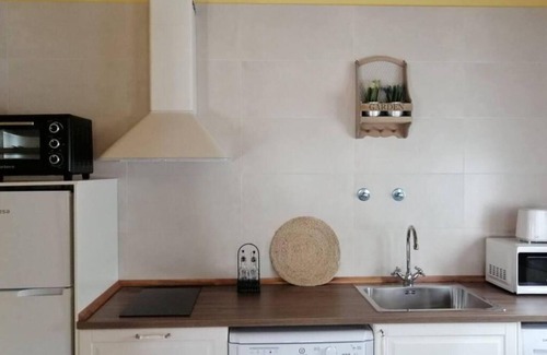 Sotillo del Rincon Casa | Casa rural 'El Aterpe 2' con vistas a la montaña, jardín privado y Wi-Fi