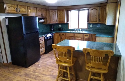 Portland Casa | !Country Home Get Away! !Private Backyard!