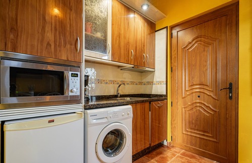 Susacasa Casa | Casa rural 'Apartamento Amarillo' con jardín compartido
