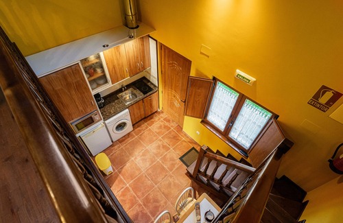 Susacasa Casa | Casa rural 'Apartamento Amarillo' con jardín compartido