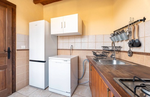Chera Casa | Casa rural 'Casona Y Posada' con vistas a la montaña, Wi-Fi y aire acondicionado
