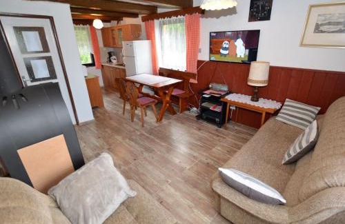 Konstantinovy Lazne Casa | Country House in Czech Forest with Pool
