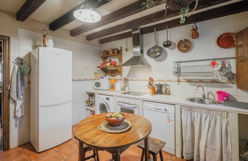 Turrubuelo Casa | Casa rural 'El Mirador De La Pinilla' con vistas a la montaña, jardín privado y Wi-Fi
