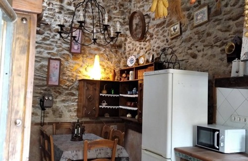 Rubite Casa | Casa rural 'Fuensanta Balcón Al Mar' con vistas a la montaña, terraza privada y Wi-Fi