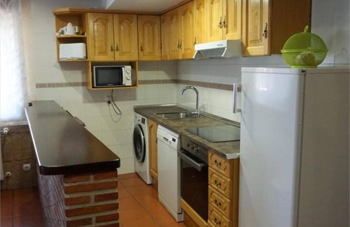 Abejar Casa | Casa rural 'La Casa Nueva Pequeña' con terraza privada, Wi-Fi y aire acondicionado