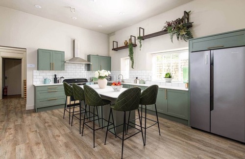 Chelwood Casa | Country House near Bath | Sleeps 20