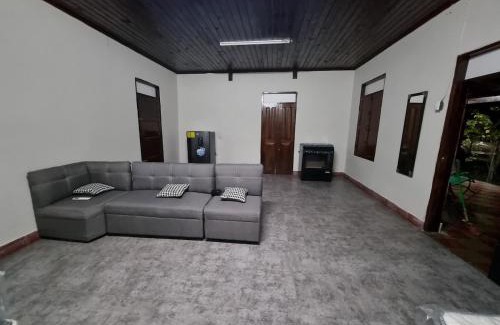 Ilopango Chalet De Esquí | Country house on the lake