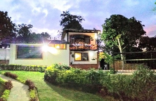 Floridablanca Casa | CASA DE CAMPO " el paraíso", RUITOQUE ALTO 2500 METROS