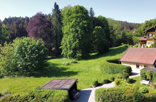 Siegsdorf Cabaña | Casa rural 'Uriges Landhäuschen' con jardín privado, terraza y wifi