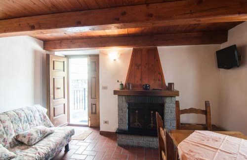 Chiusi della Verna Apartamento | Country House Vezzano
