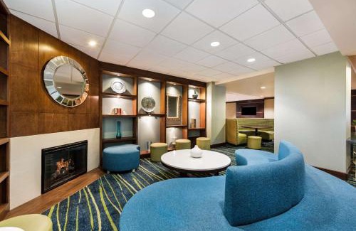Northeast Virginia Beach Hotel | Country Inn & Suites by Radisson, Virginia Beach Oceanfront