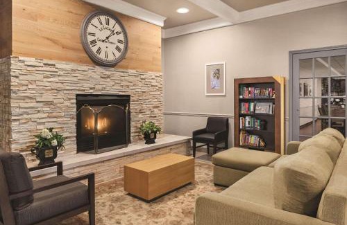 Schaumburg Hotel | Country Inn & Suites by Radisson, Schaumburg, IL