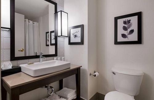 Harrisburg Hotel | Country Inn & Suites by Radisson, Harrisburg Northeast - Hershey