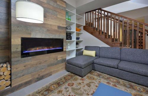 Asheville Hotel | Country Inn & Suites by Radisson, Asheville West near Biltmore