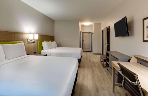 Cumming Hotel | Country Inn & Suites by Radisson, Cumming near NorthSide Hospital Forsyth