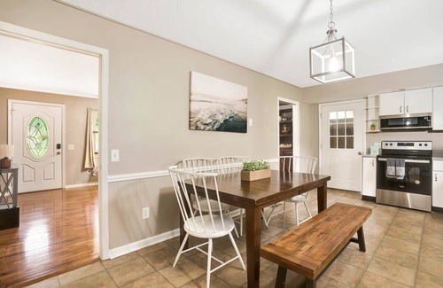 Chickamauga Casa | Country Lane Cottage- privacy & quiet neighborhood