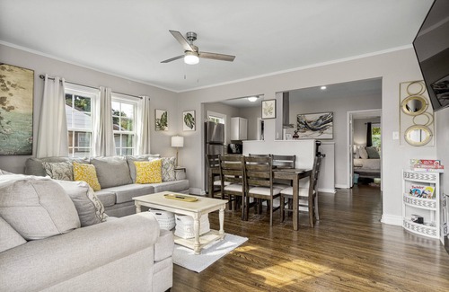 Tulsa Casa | Country Living | 5 miles DT Tulsa / Sand Springs