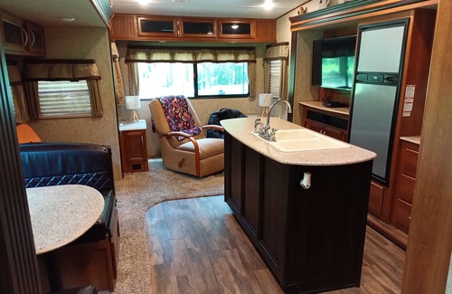 Perkinston Casa | Country Living At It's Best Surrounded By DeSoto Forrest Nature Trails : Lakes