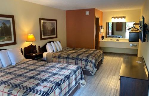 Eureka Springs Hotel | Country Mountain Inn