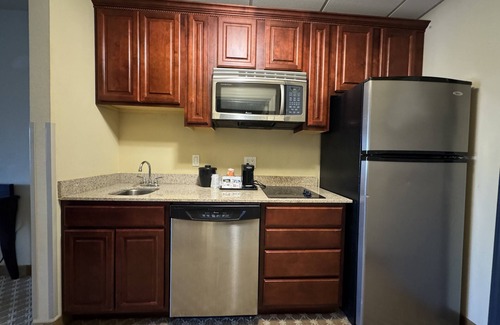 Galloway Hotel | Country Suites Absecon (Atlantic City, NJ)