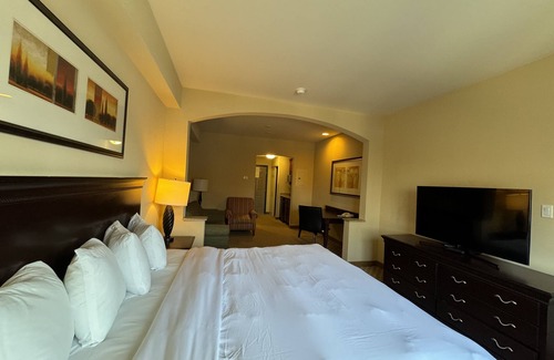 Galloway Hotel | Country Suites Absecon (Atlantic City, NJ)