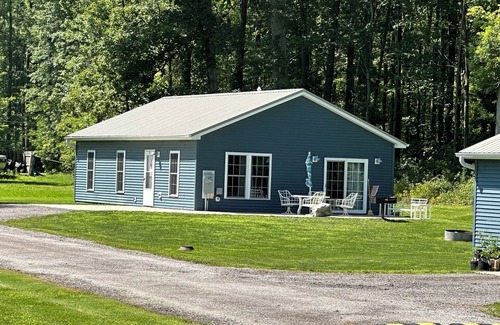 Geneva-on-the-Lake Cabaña | "Country Villa" casa de campo 8; 3 habitaciones
