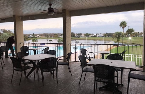 Ventura Condominio | CountryClub Lakeview Home lejos de casa