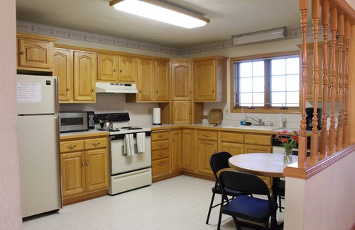 Middleton Casa | Campo de belleza - Min a Madison / Perfecto para familias / Eventos y perros! Patio de Lrg