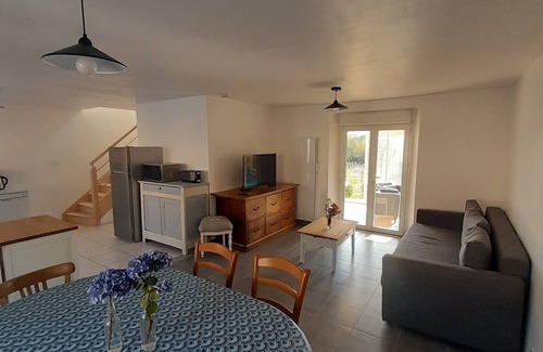 Marzan Casa | Countryside close to shops 2 bedrooms 2 bathrooms