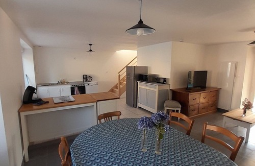 Marzan Casa | Countryside close to shops 2 bedrooms 2 bathrooms