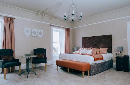 Bridgend Casa | Court Colman Manor