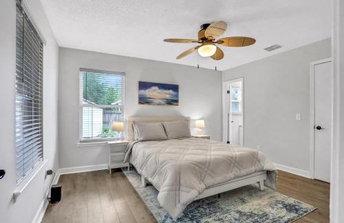 Golden Glades - The Woods Casa | Courtney Woods Oasis by SkyRun Jacksonville