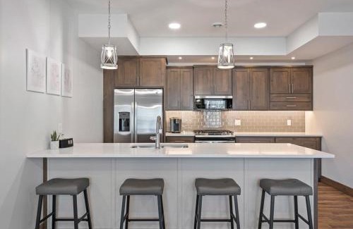 Nisswa Casa | Courtside Cabin