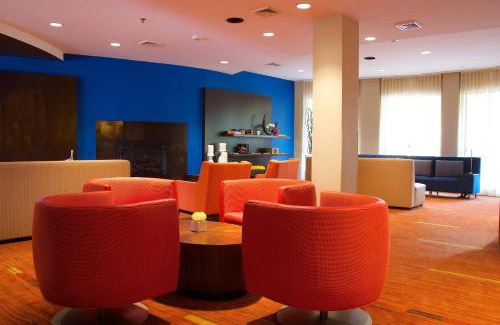 Farmview - Ramble Hotel | Courtyard Blacksburg