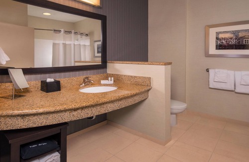 Old Town Fredericksburg Hotel | Courtyard by Marriott Fredericksburg Historic District